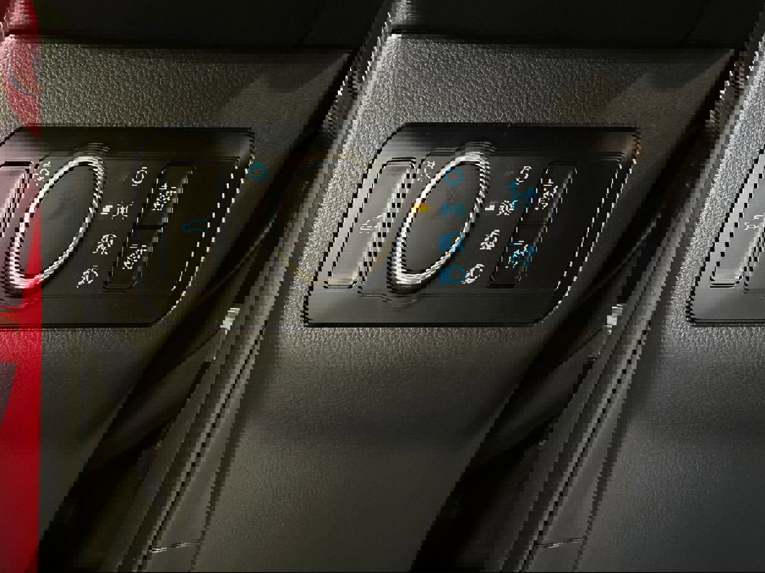 Certified 2024 Ford Escape ST-Line image 15