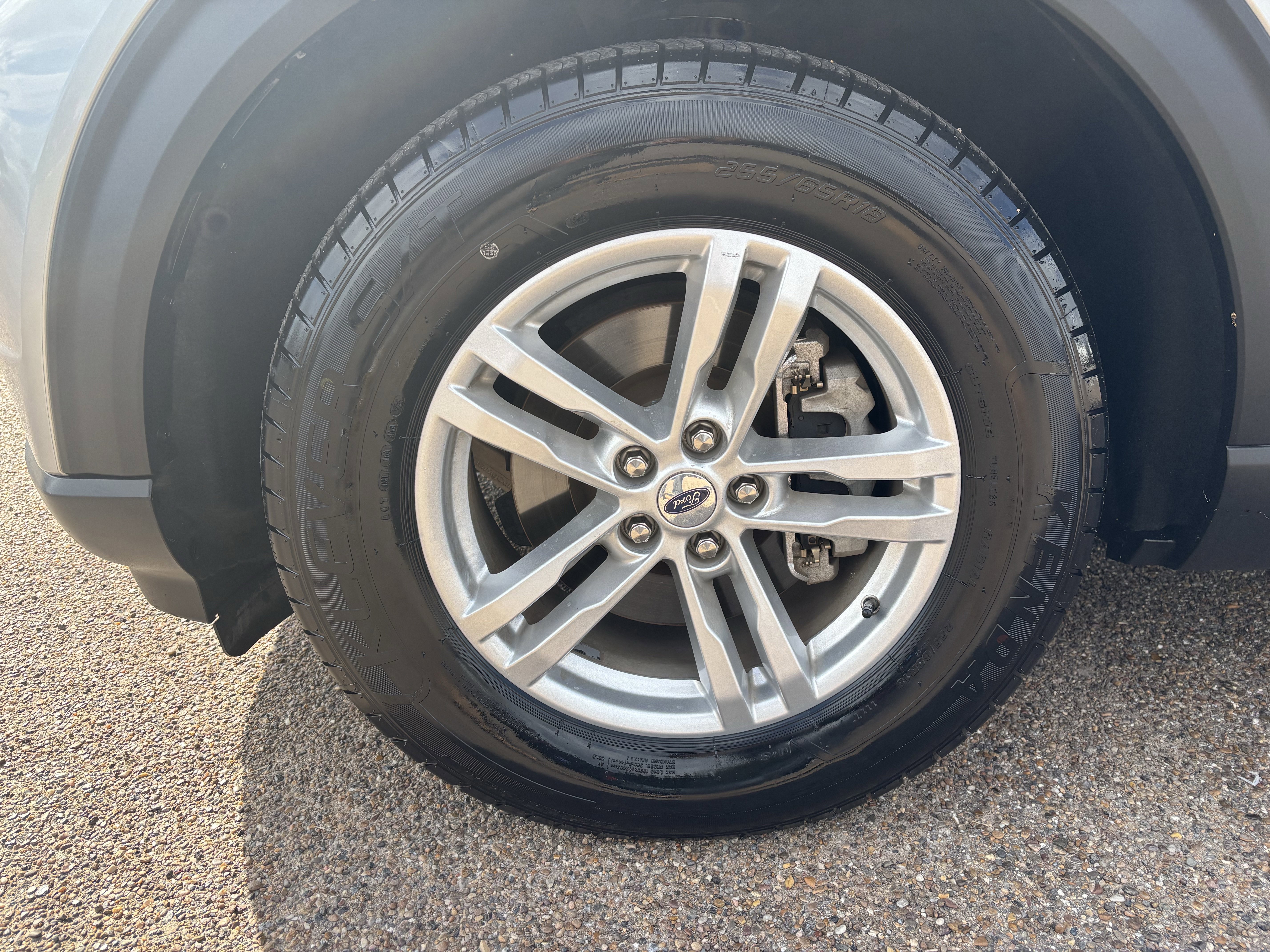 Certified 2023 Ford Explorer XLT image 8