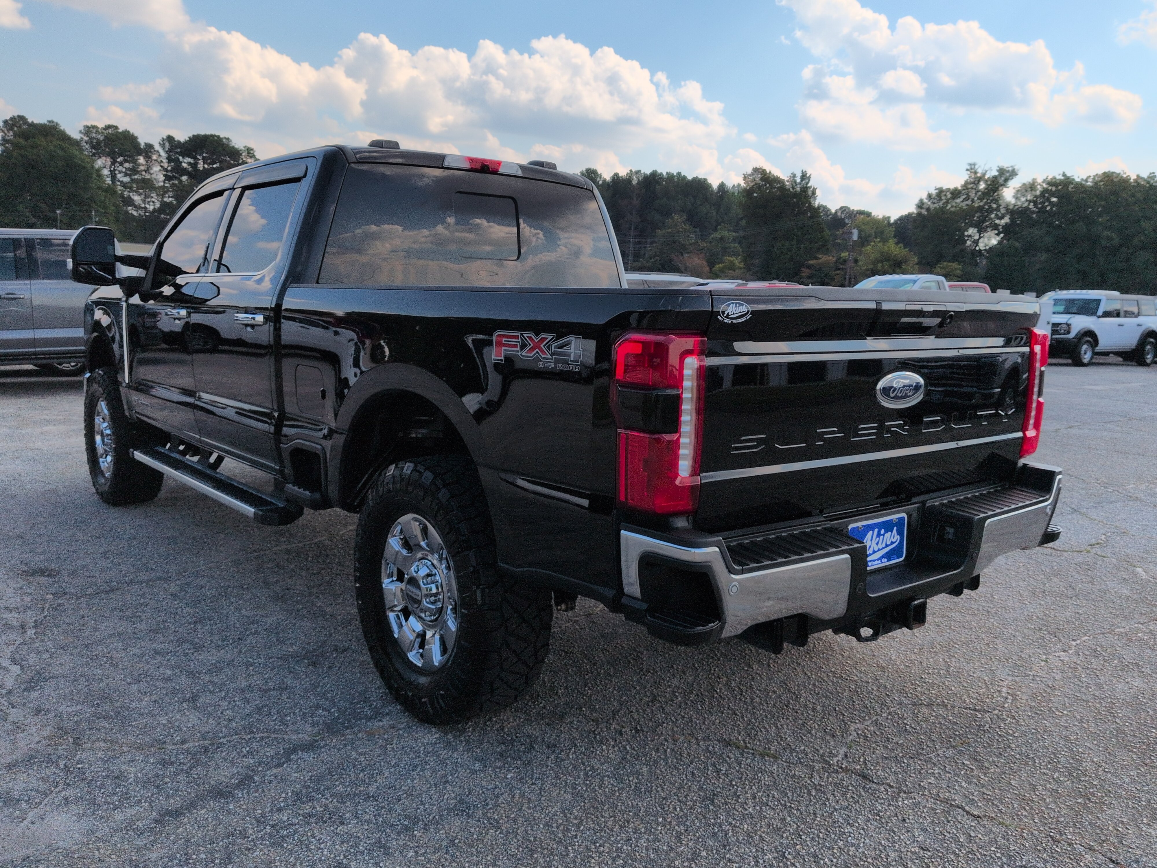 Certified 2024 Ford F250 Lariat w/ Chrome Package AWD/4WD image 5