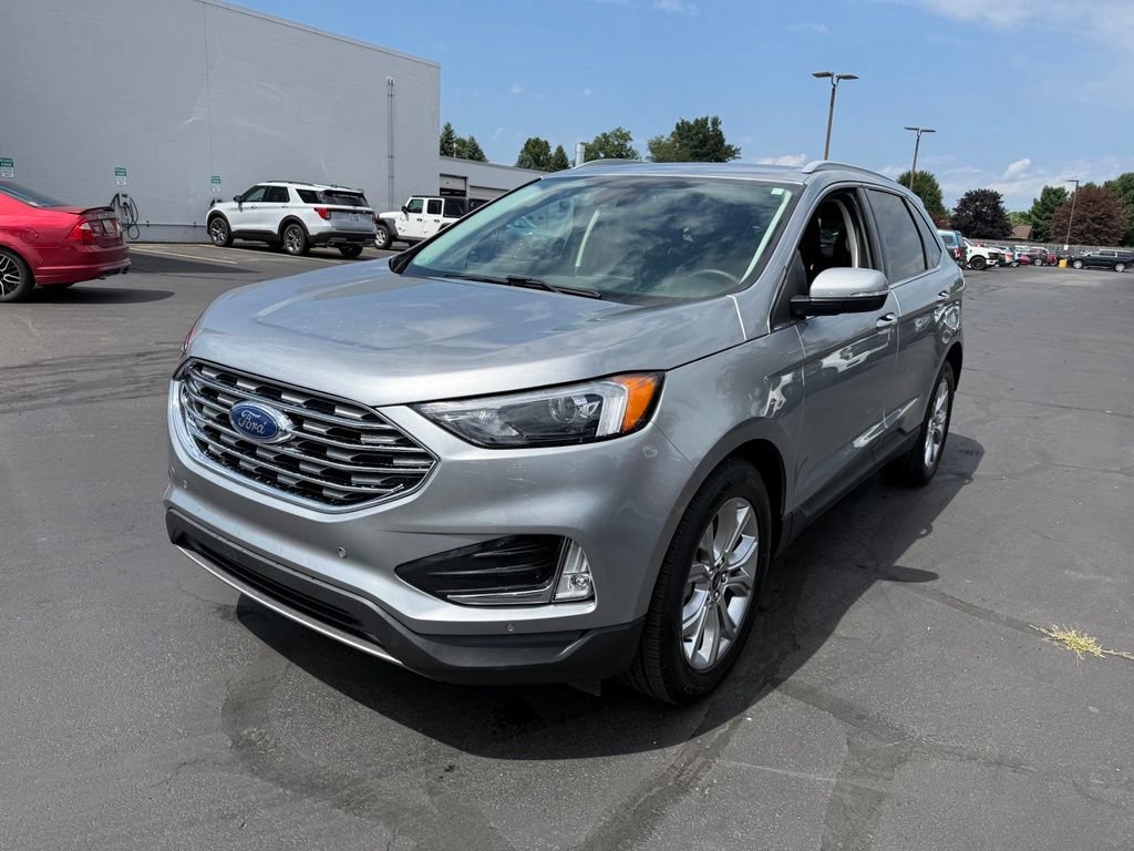 Certified 2024 Ford Edge Titanium AWD/4WD image 5