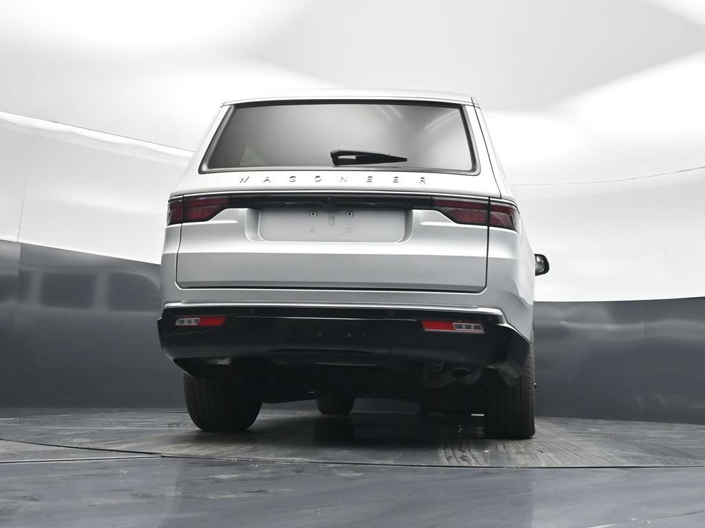 Used 2025 Jeep Wagoneer Series II AWD/4WD image 49