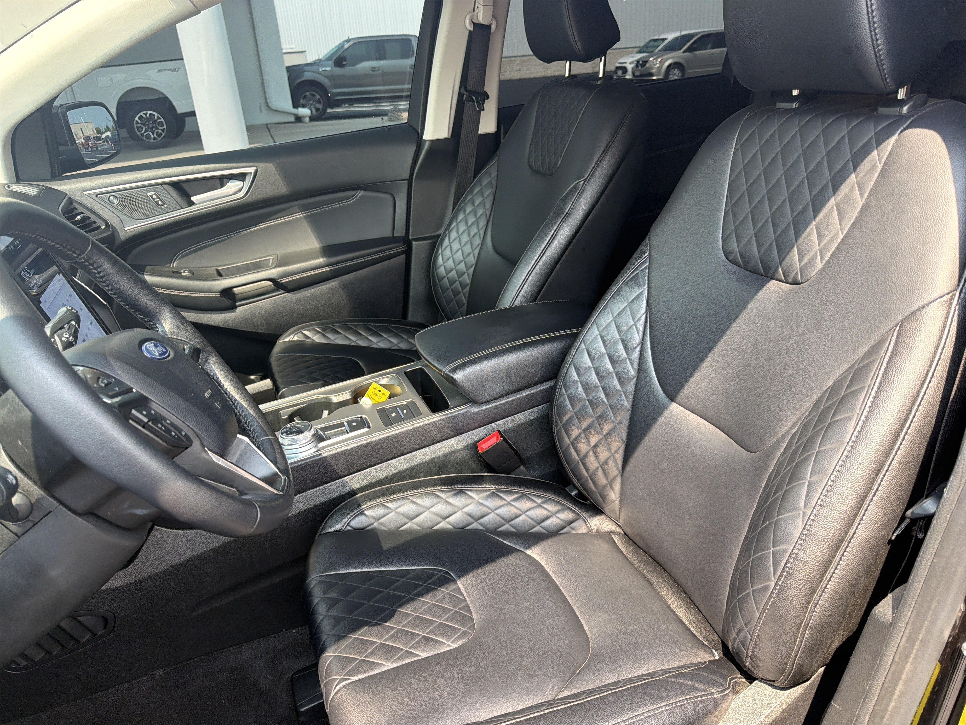 Certified 2024 Ford Edge Titanium AWD/4WD image 21