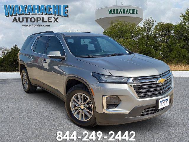Used 2023 Chevrolet Traverse LT FWD image 1