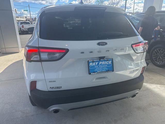 Certified 2022 Ford Escape SE w/ Convenience Package AWD/4WD image 6