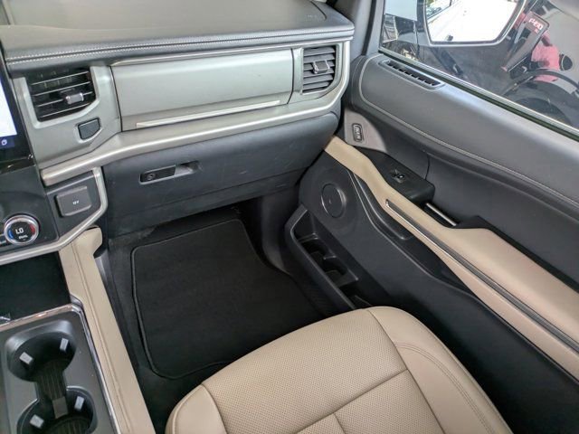 Certified 2024 Ford Expedition Max XLT AWD/4WD image 18