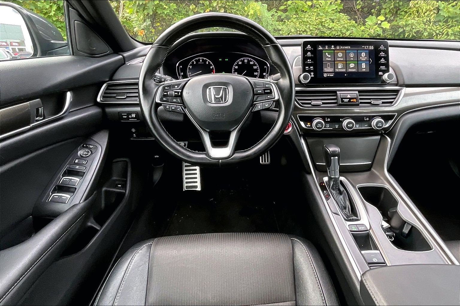 Used 2019 Honda Accord Sport image 5