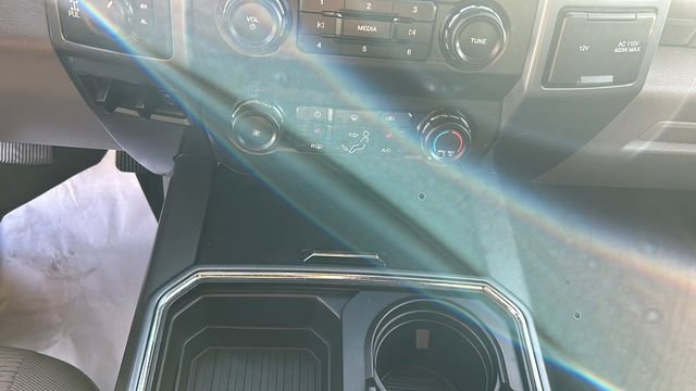 Certified 2022 Ford F350 XLT w/ XLT Premium Package image 21