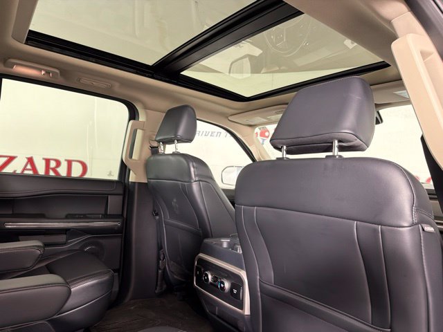 Certified 2024 Ford Expedition XLT RWD image 40