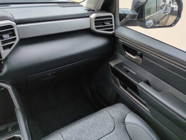 Used 2024 Toyota Tundra Limited image 17