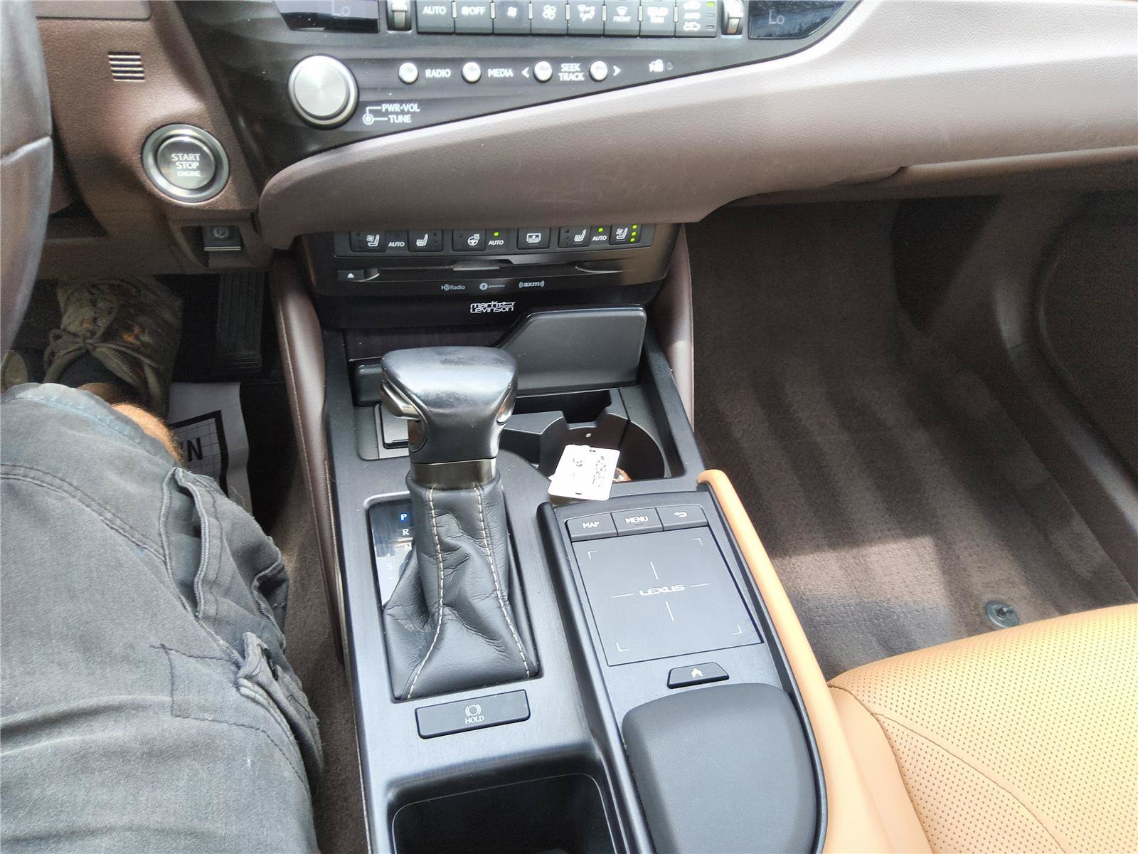 Used 2021 Lexus ES 350 Ultra Luxury FWD image 36