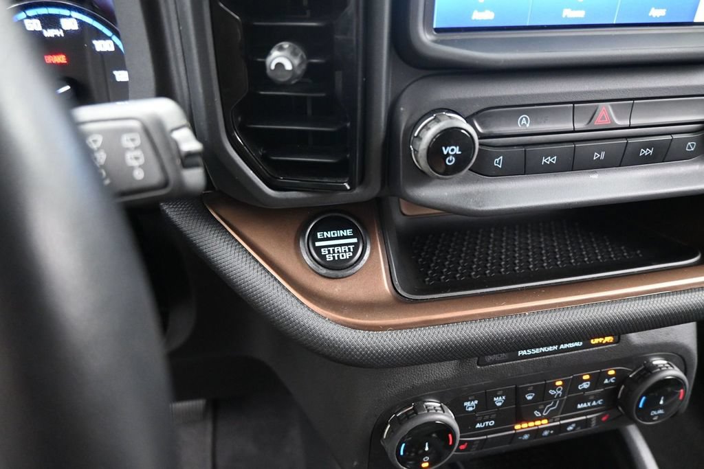 Certified 2023 Ford Bronco Sport Outer Banks w/ Tech Package AWD/4WD image 15