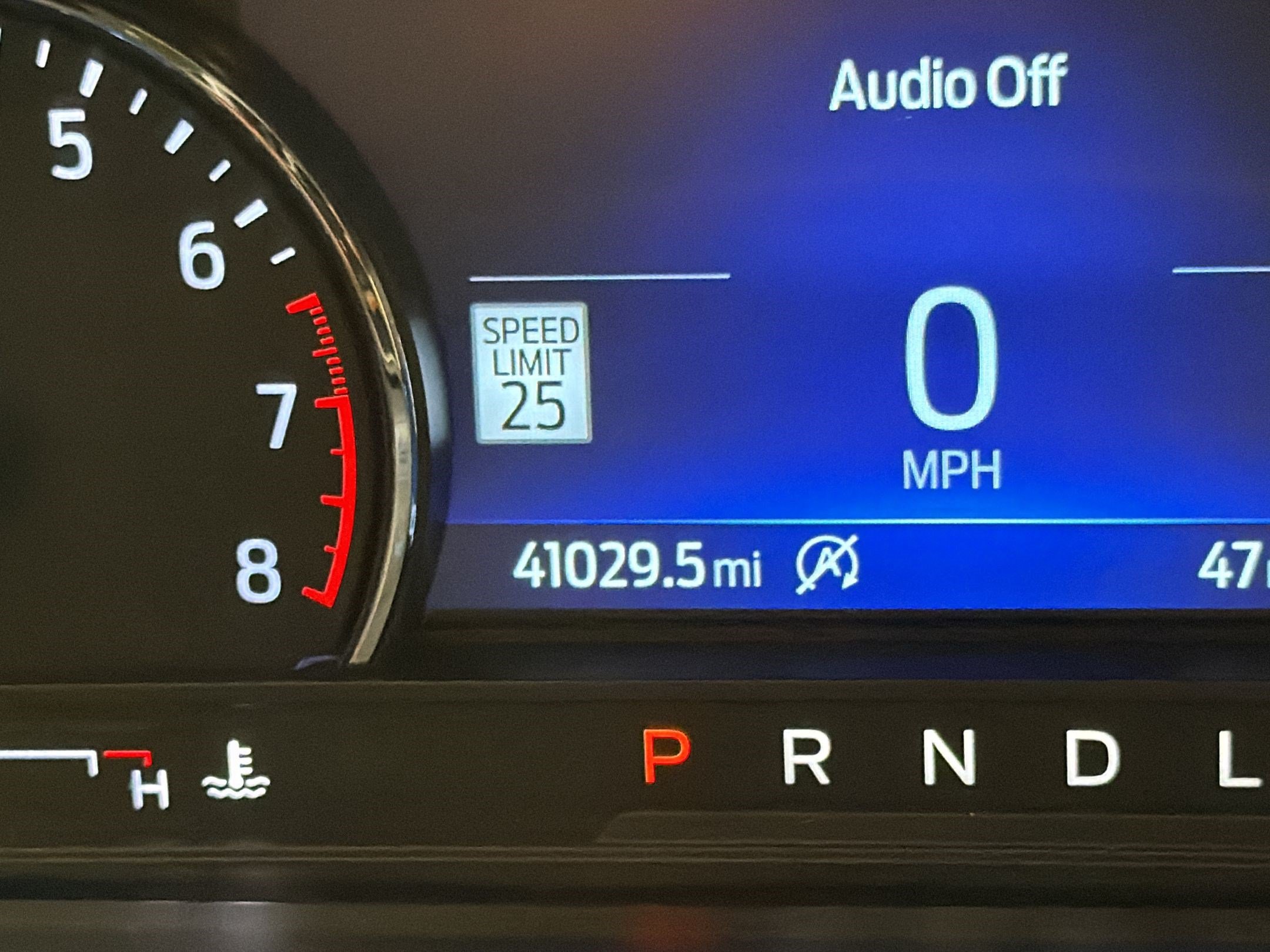 Certified 2023 Ford Explorer XLT w/ Equipment Group 202A RWD image 21