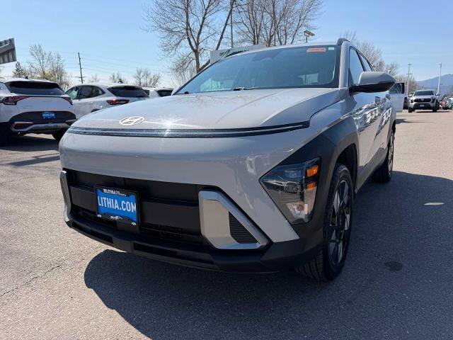 Used 2025 Hyundai Kona SEL image 1