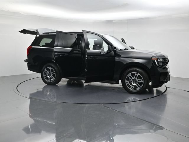 Certified 2025 Ford Expedition Active AWD/4WD image 56