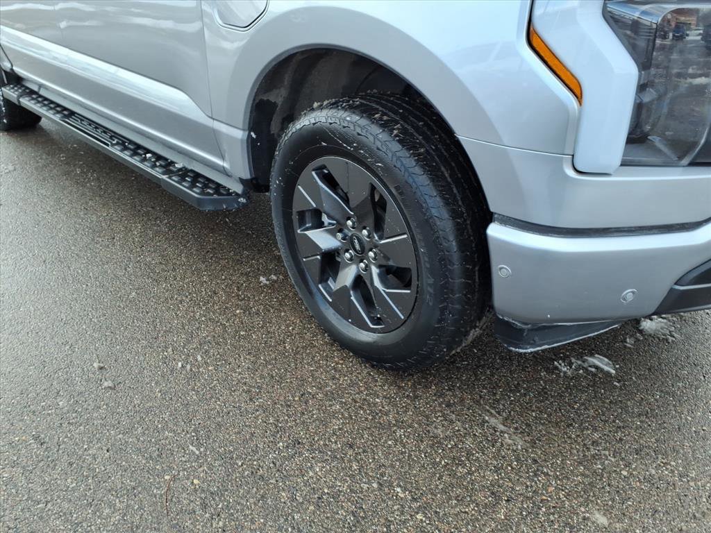 Certified 2023 Ford F150 Lightning Lariat w/ Equipment Group 511A High image 8