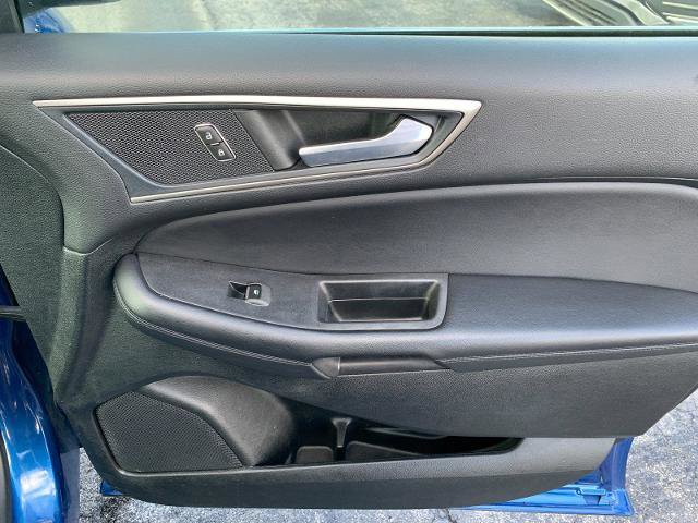 Certified 2022 Ford Edge SEL w/ Convenience Package image 17