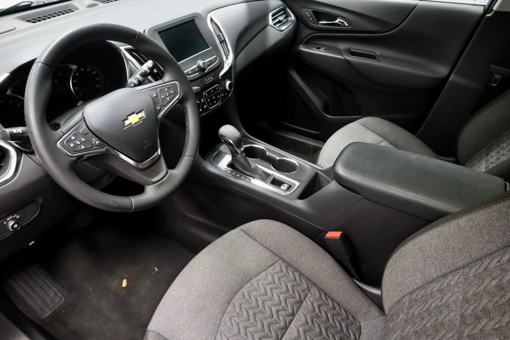 Used 2024 Chevrolet Equinox LT w/ LPO, Floor Liner Package image 24