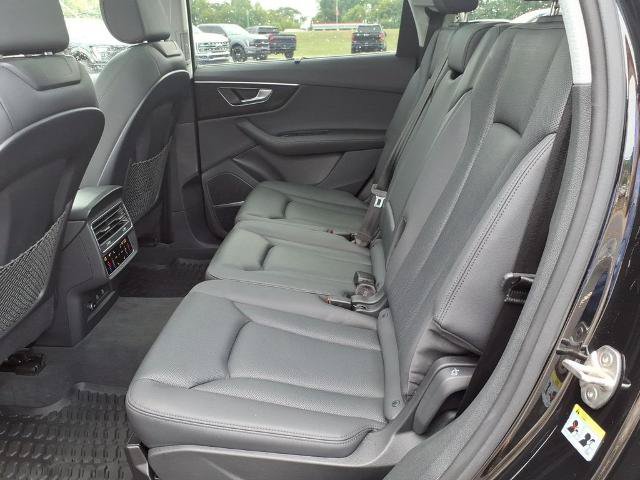 Used 2023 Audi Q7 2.0T Premium Plus AWD/4WD image 11
