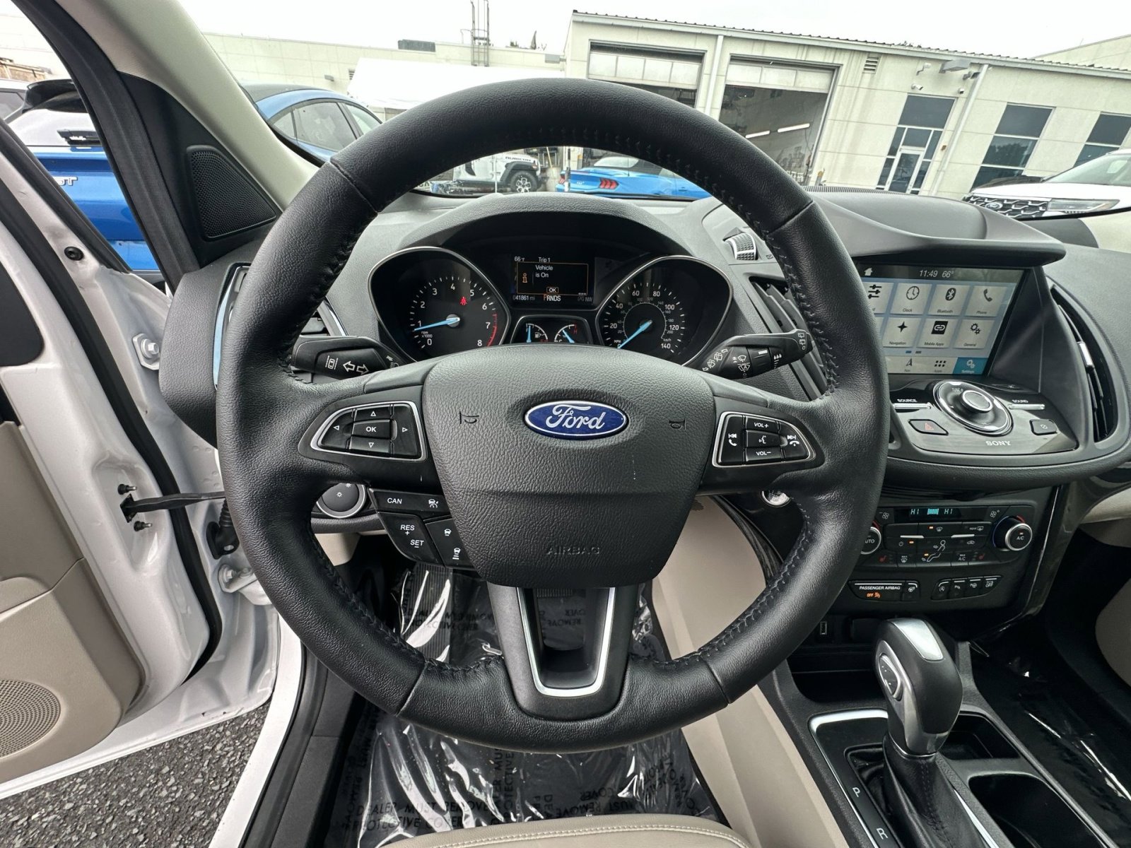 Certified 2019 Ford Escape Titanium AWD/4WD image 24