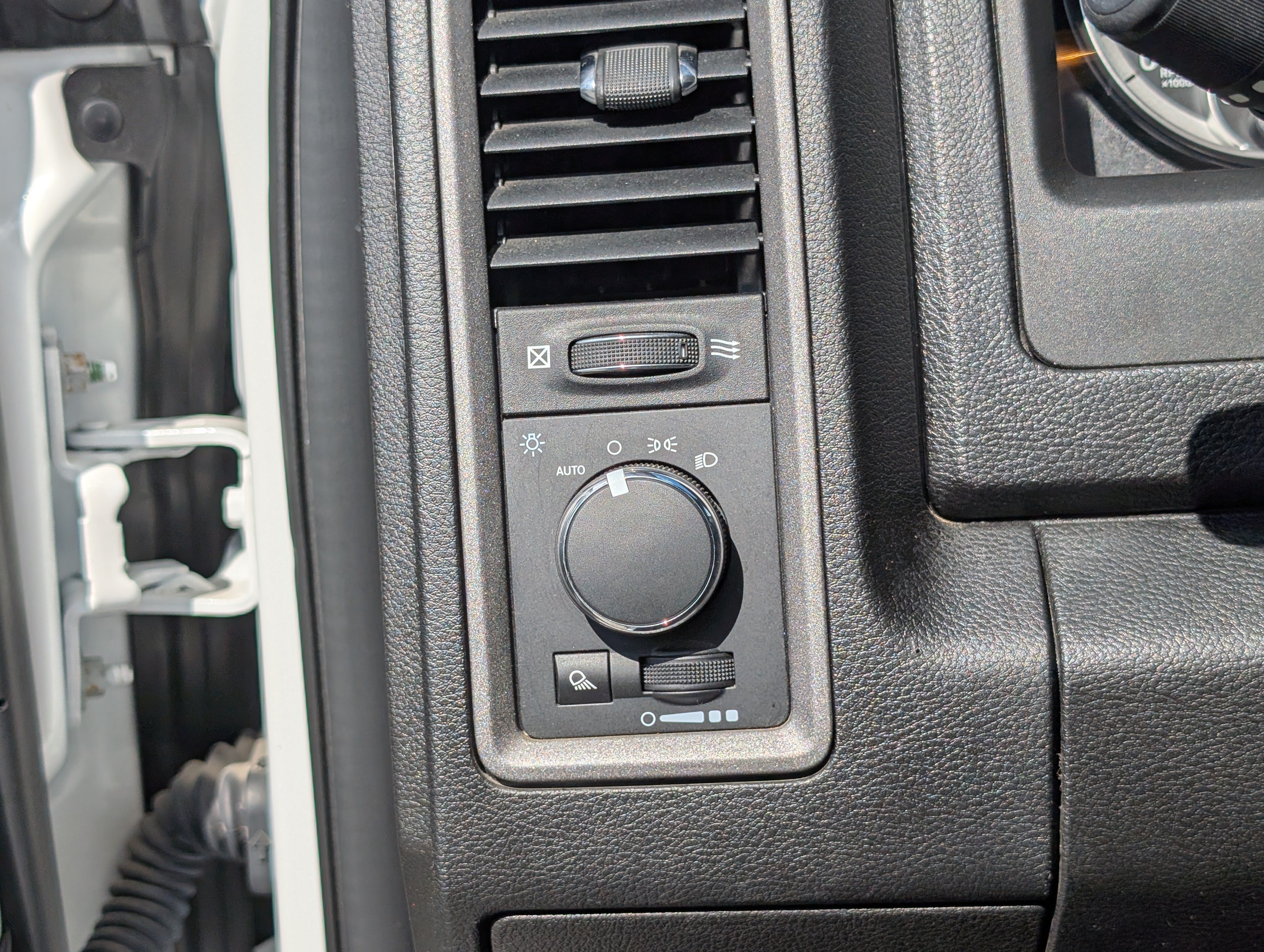Used 2021 RAM 1500 Tradesman w/ Popular Equipment Group RWD image 16