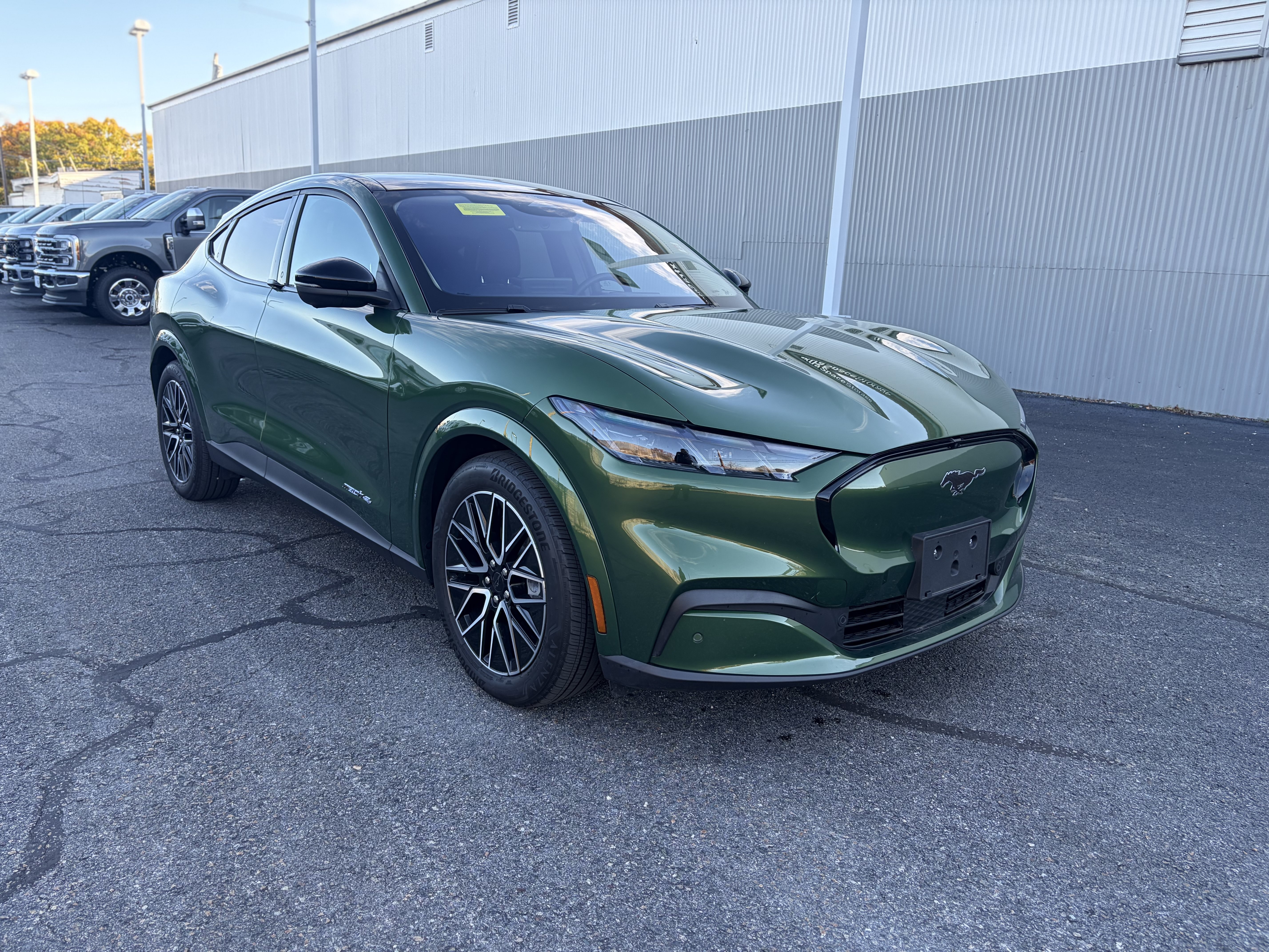 Certified 2025 Ford Mustang Mach-E Premium AWD/4WD image 3