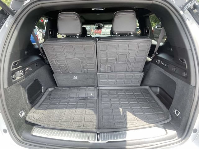 Used 2023 Jeep Grand Cherokee L Summit AWD/4WD image 10