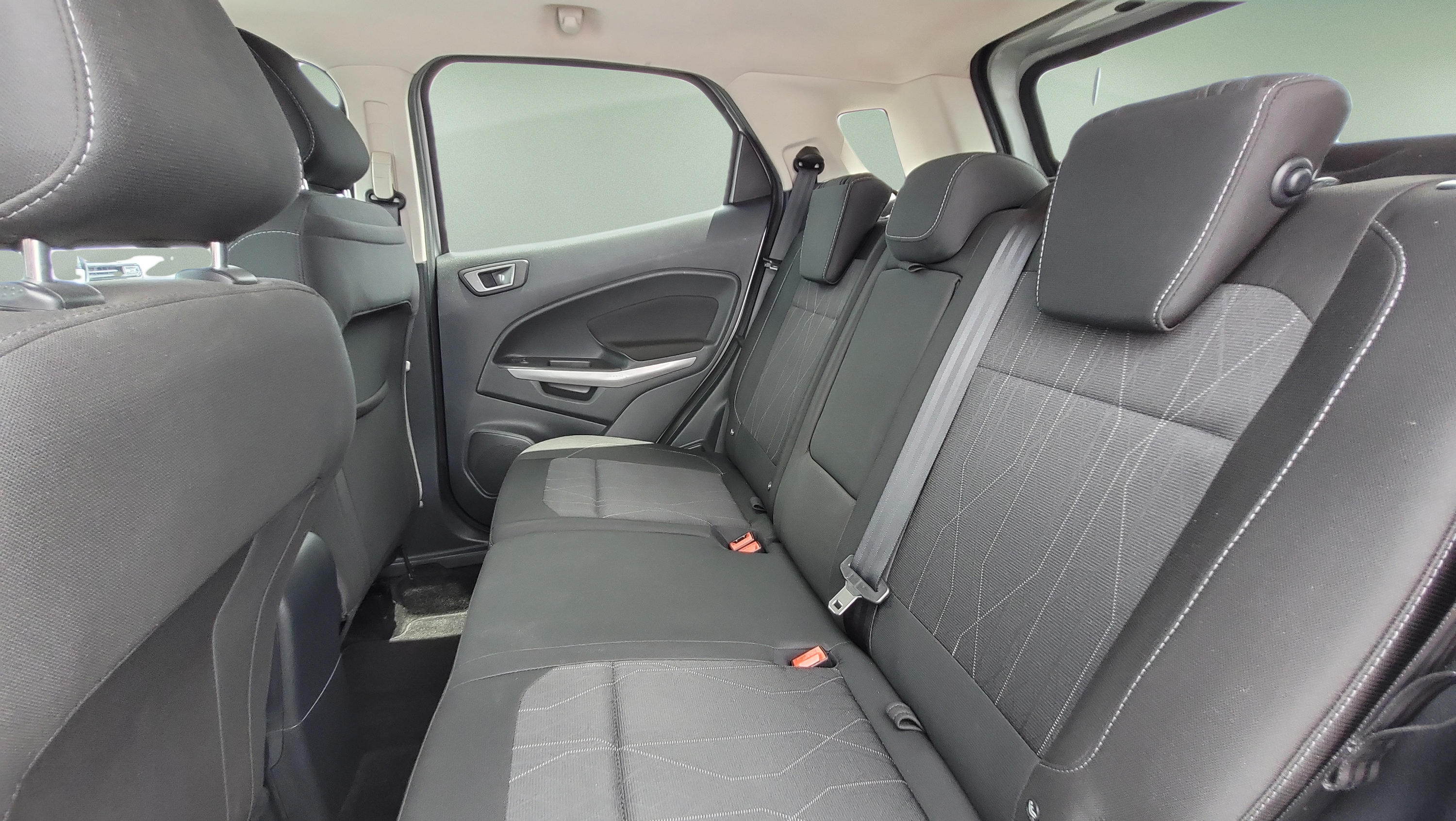 Certified 2020 Ford EcoSport SE FWD image 16