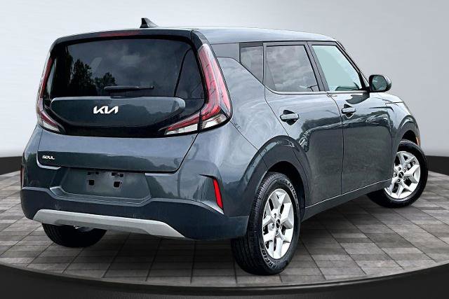 Used 2024 Kia Soul LX w/ Option Group 015 FWD image 13