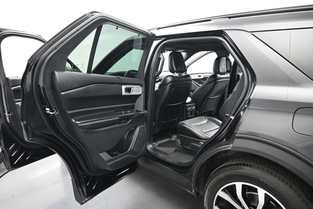 Certified 2020 Ford Explorer ST AWD/4WD image 18