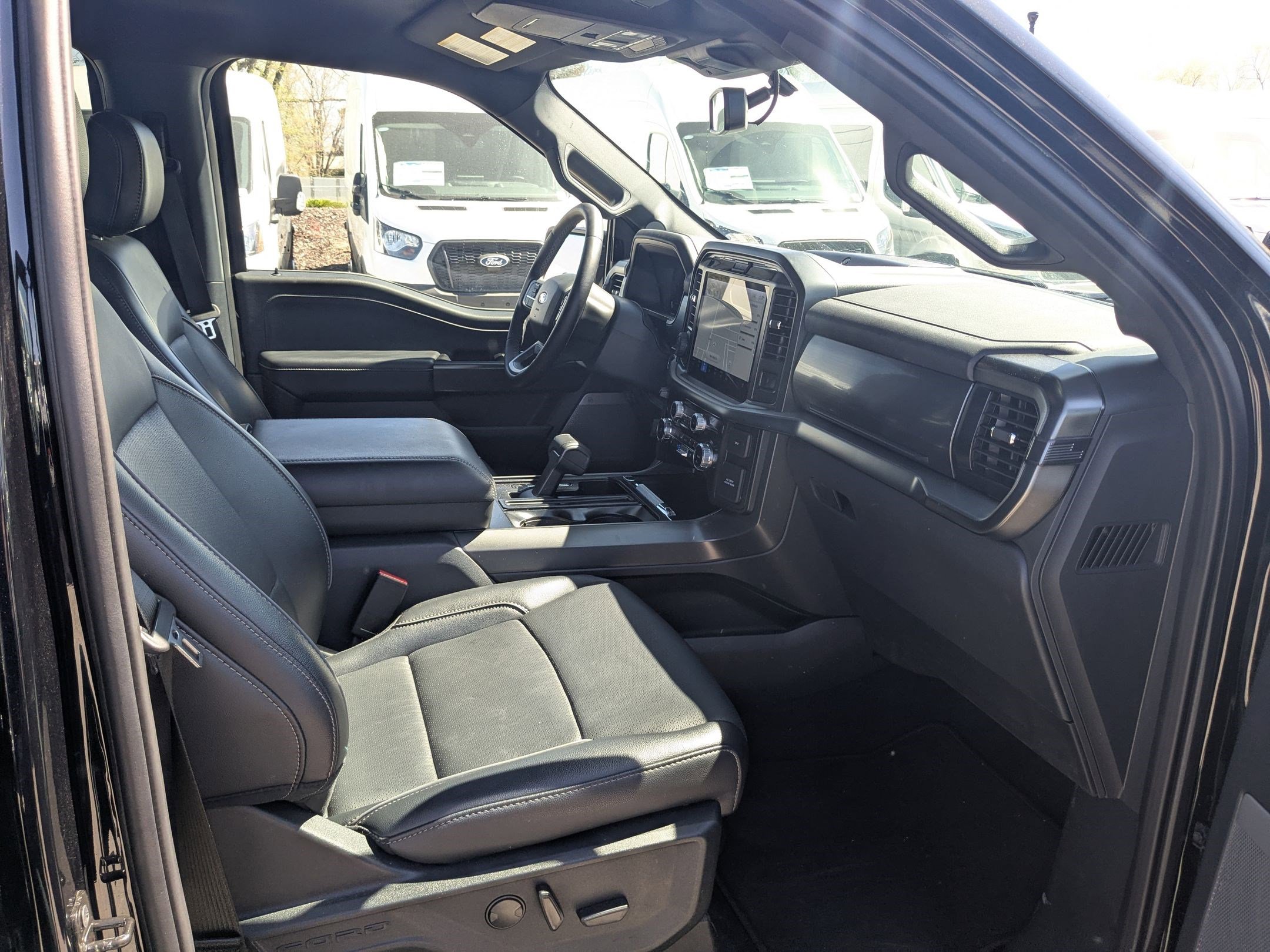 Certified 2025 Ford F150 Lariat AWD/4WD image 36