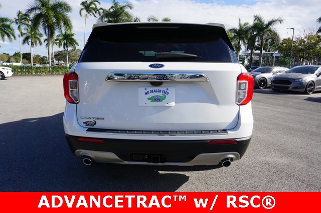 Certified 2022 Ford Explorer Limited w/ Limited Technology Package image 2