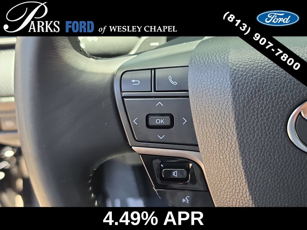 Used 2025 Toyota Camry SE FWD image 29