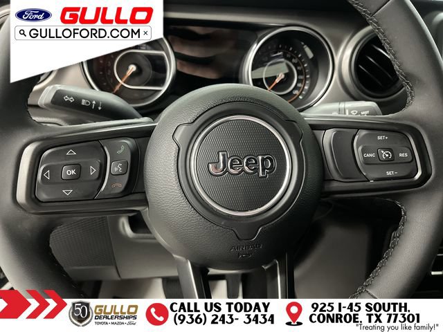 Used 2023 Jeep Gladiator Sport AWD/4WD image 21