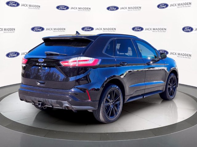 Certified 2022 Ford Edge ST-Line AWD/4WD image 5