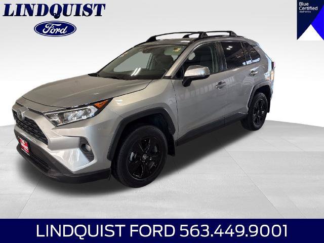 Used 2020 Toyota RAV4 XLE w/ Convenience Package FWD image 1
