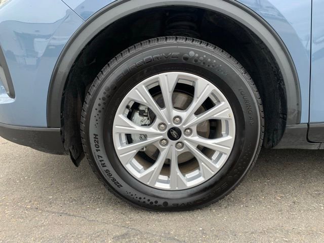 Certified 2025 Ford Escape Active AWD/4WD image 11
