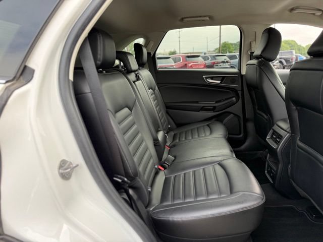Certified 2024 Ford Edge SEL w/ Convenience Package AWD/4WD image 18