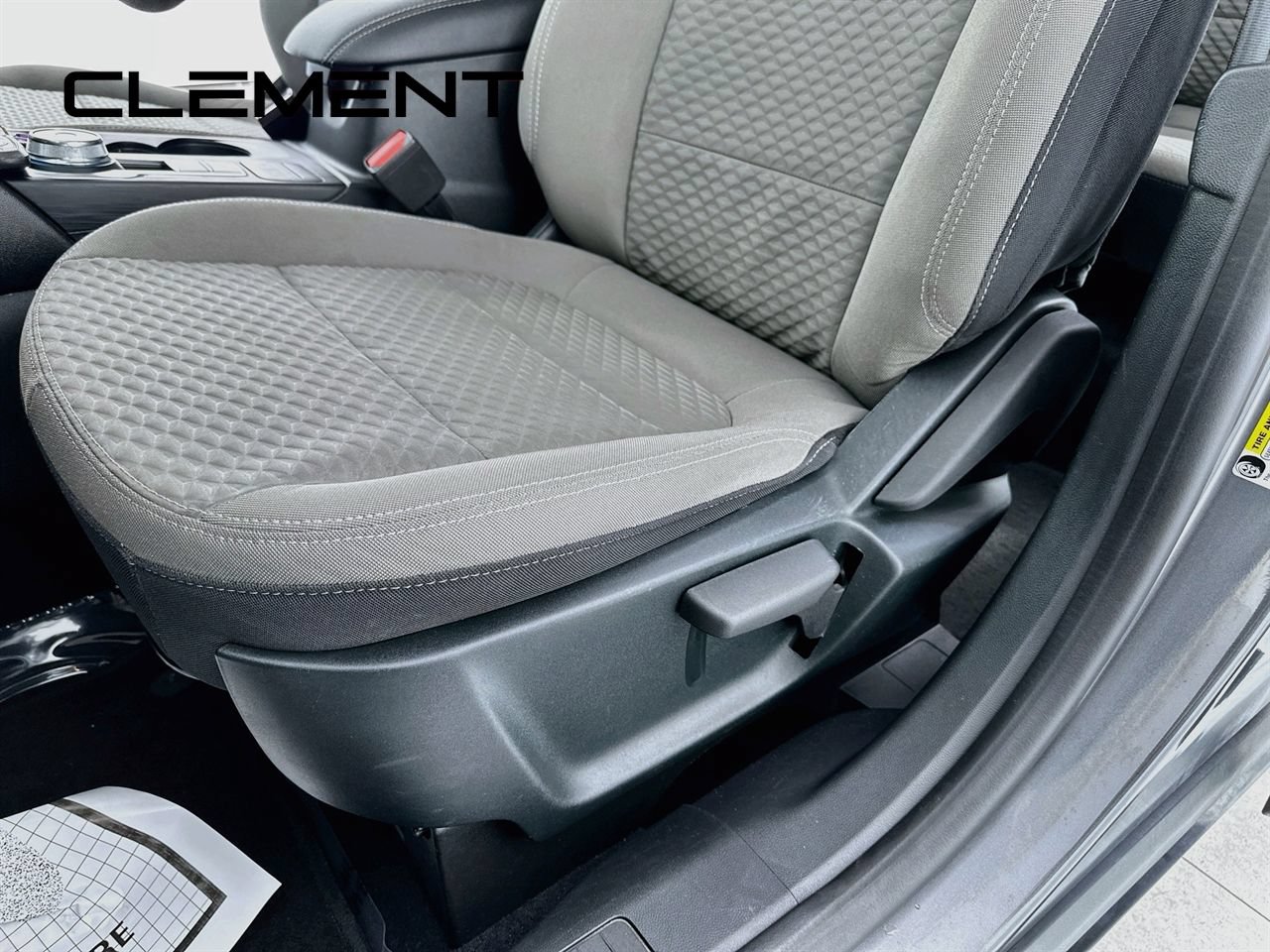 Certified 2022 Ford Escape SE FWD image 27