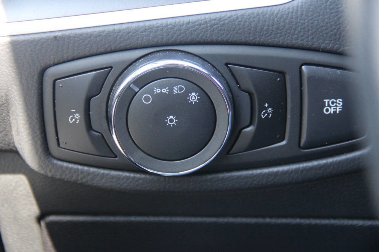 Certified 2023 Ford Edge SEL image 27