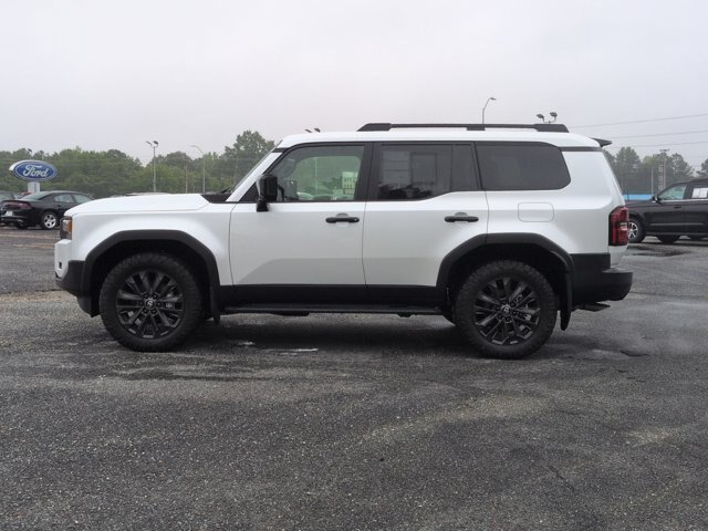 Used 2026 Toyota Land Cruiser w/ Premium Package AWD/4WD image 7