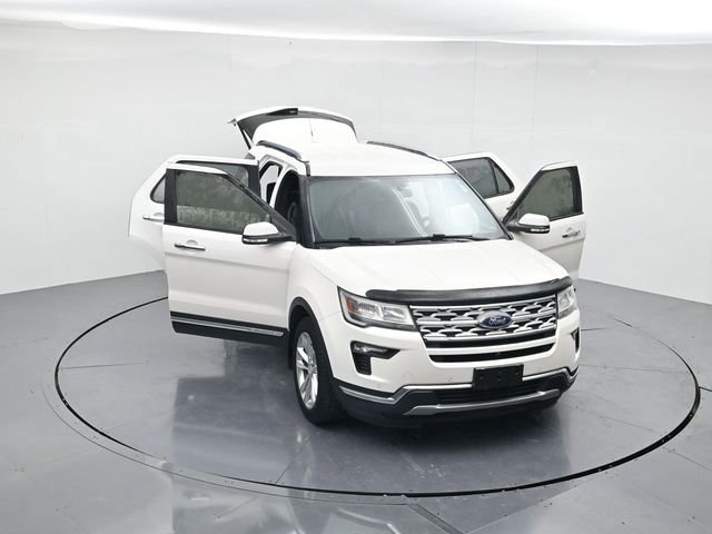 Certified 2018 Ford Explorer Limited w/ Class II Trailer Tow Package image 50