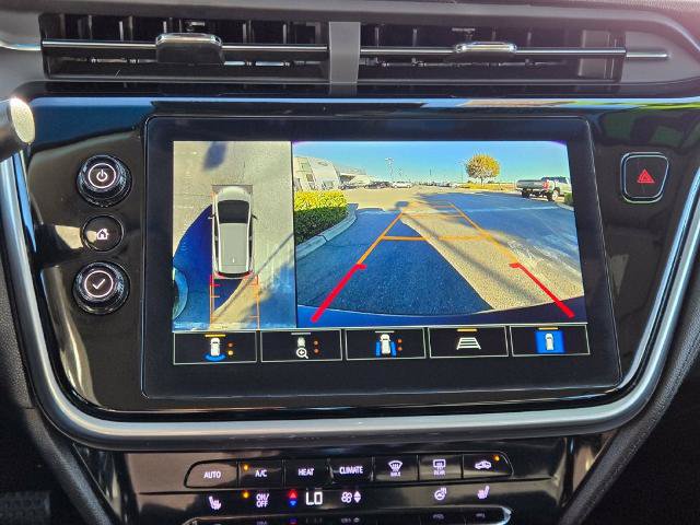 Used 2023 Chevrolet Bolt LT w/ Infotainment Package FWD image 18
