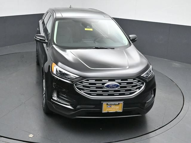 Certified 2024 Ford Edge Titanium AWD/4WD image 44