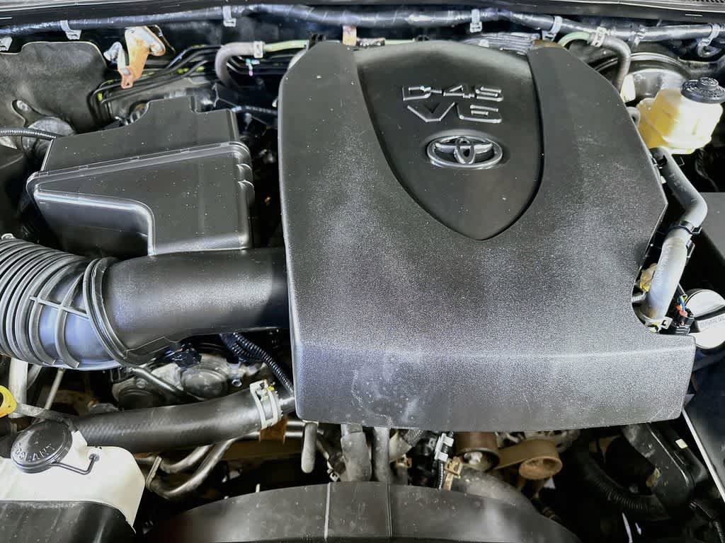 Used 2019 Toyota Tacoma 4x4 Double Cab image 9