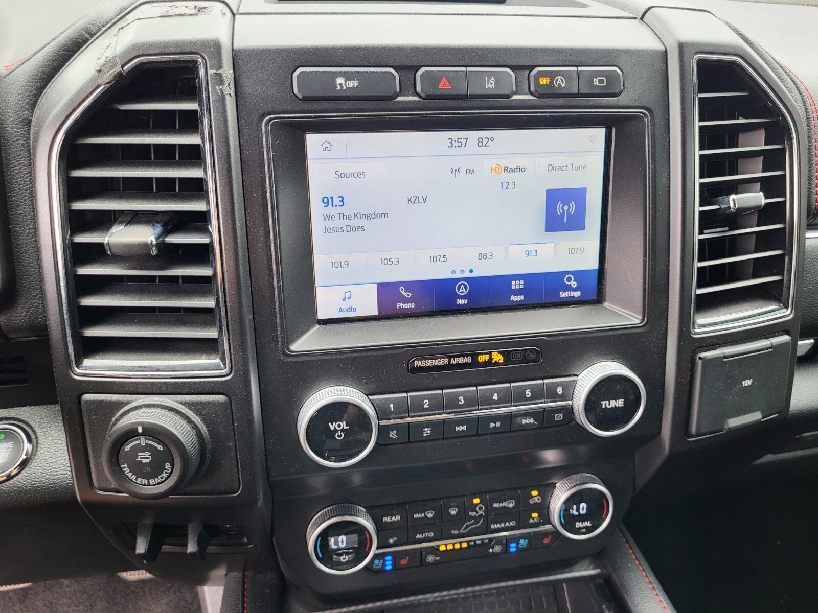 Certified 2021 Ford Expedition Max Limited RWD image 18
