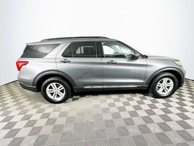Certified 2022 Ford Explorer XLT w/ Equipment Group 202A image 13