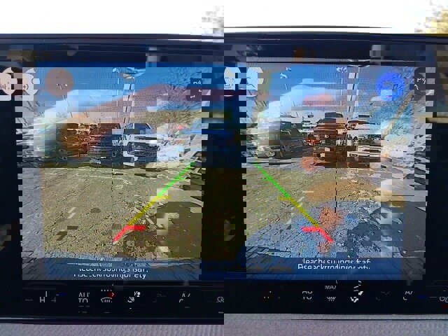 Certified 2025 Ford Maverick XLT w/ 4K Tow Package image 20