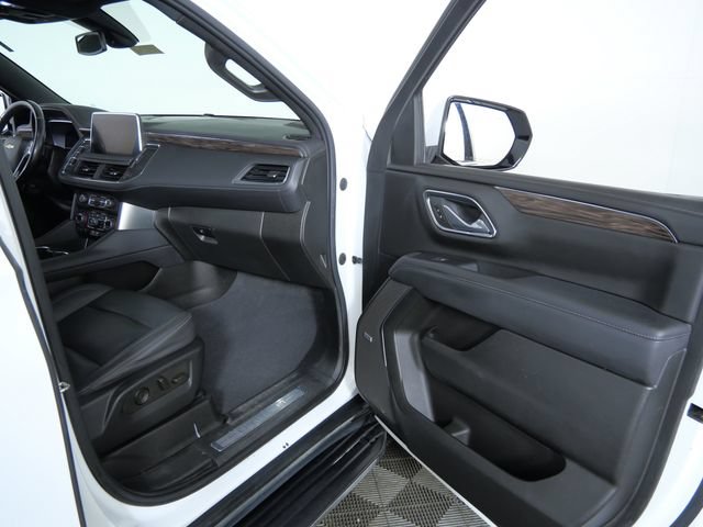 Used 2022 Chevrolet Tahoe LT w/ LT Signature Package AWD/4WD image 11