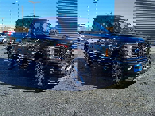 Certified 2018 Ford F150 XLT w/ Equipment Group 302A Luxury image 7