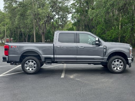 Certified 2025 Ford F250 Lariat w/ Chrome Package AWD/4WD image 8